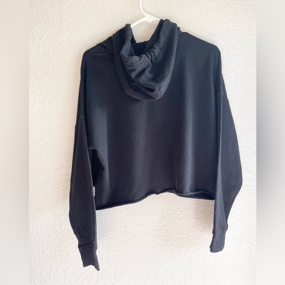 Calvin Klein Jeans Womens Black Crop Rhinestone Hoodie Size M - Picture 3 of 13